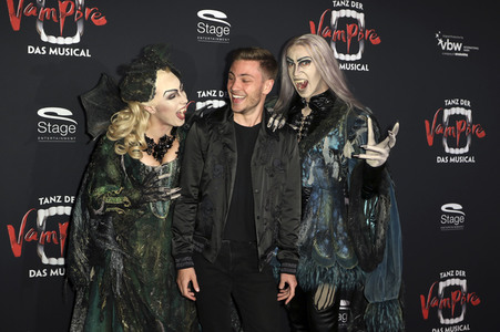 Musicalpremiere 'Tanz der Vampire' in Hamburg
