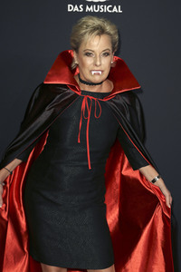 Musicalpremiere 'Tanz der Vampire' in Hamburg
