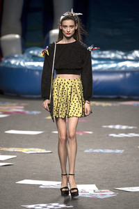 Maya Hansen Fashion Show auf der Mercedes-Benz Fashion Week Madrid SS 2018