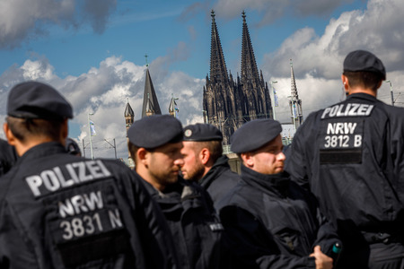 Symbolfoto Polizei