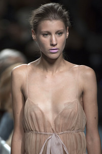 Jorge Vazquez Fashion Show auf der Mercedes-Benz Fashion Week Madrid SS 2018