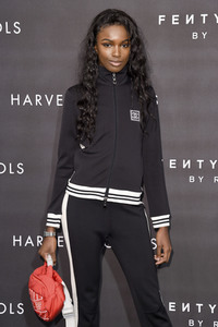 Präsentation der Beauty-Kollektion 'Fenty Beauty by Rihanna' in London