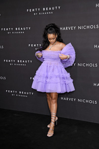 Präsentation der Beauty-Kollektion 'Fenty Beauty by Rihanna' in London