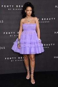 Präsentation der Beauty-Kollektion 'Fenty Beauty by Rihanna' in London