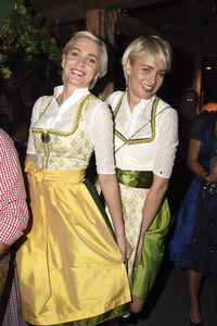 Blond Wiesn beim Oktoberfest 2017 in München