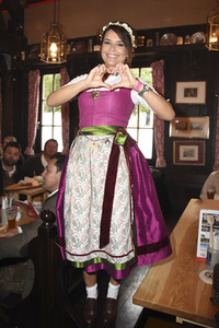2. Charity Lunch zugunsten von 'Frohes Herz e.V.' beim Oktoberfest 2017 in München