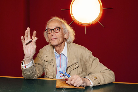 Autogrammstunde von Christo in Köln