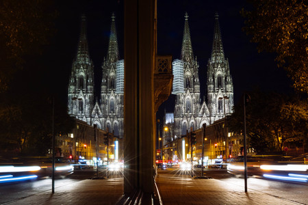 Kölner Dom bei Nacht