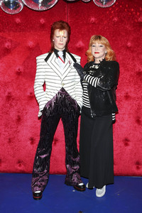 Enthüllung der David Bowie Wachsfigur bei Madame Tussauds Berlin