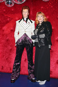 Enthüllung der David Bowie Wachsfigur bei Madame Tussauds Berlin