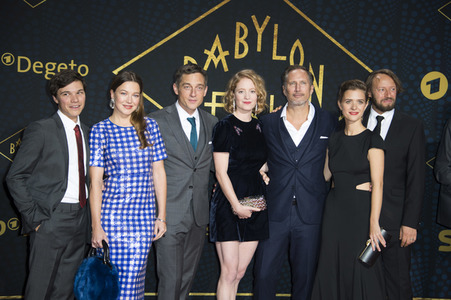 Serienpremiere 'Babylon Berlin' in Berlin