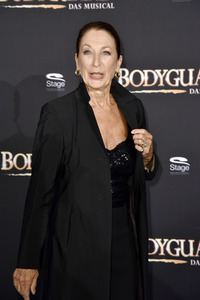 Musicalpremiere 'Bodyguard' in Stuttgart