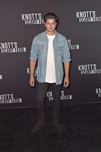 Knott's Scary Farm & Instagram's Celebrity Night in Buena Park