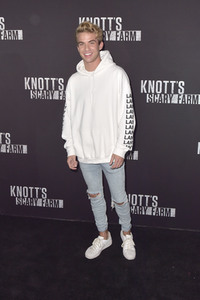 Knott's Scary Farm & Instagram's Celebrity Night in Buena Park