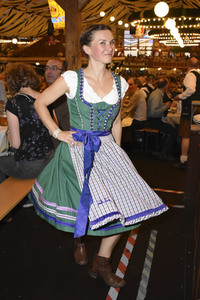 In Kufflers Weinzelt auf dem Oktoberfest  2017 in München