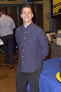 Celebration am Set zur 99. Episode 'Brooklyn Nine-Nine' in Studio City