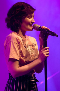Madeline Juno live in Hannover