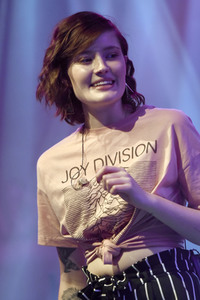 Madeline Juno live in Hannover