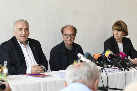 Pressekonferenz mit Dogan Akhanli in Köln