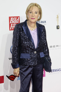 Goldene Bild der Frau 2017 in Hamburg
