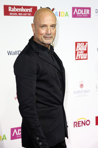 Goldene Bild der Frau 2017 in Hamburg