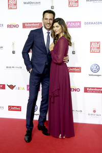Goldene Bild der Frau 2017 in Hamburg