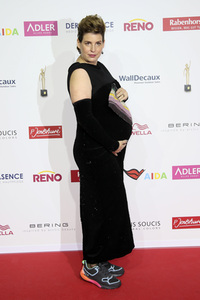 Goldene Bild der Frau 2017 in Hamburg