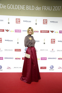 Goldene Bild der Frau 2017 in Hamburg