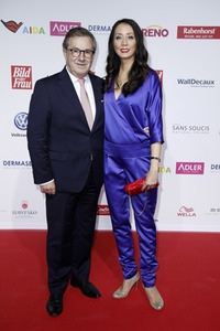 Goldene Bild der Frau 2017 in Hamburg