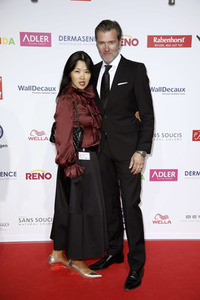 Goldene Bild der Frau 2017 in Hamburg