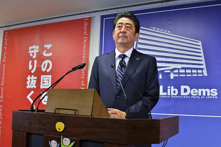 Pressekonferenz mit Shinzo Abe in Tokio