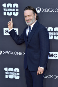Feier zur 100. Episode von 'The Walking Dead' in Los Angeles