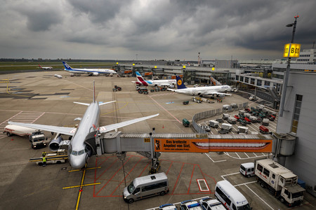 Symbolfoto Flughafen Düsseldorf