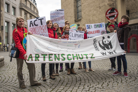 Großdemo 'Klima schützen – Kohle stoppen!' in Bonn