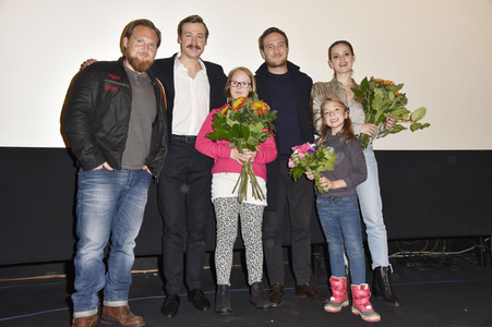 Filmpremiere 'Simpel' in Berlin
