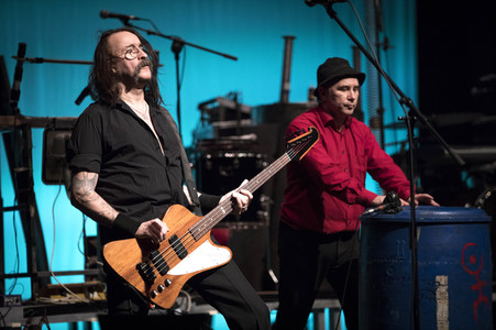 Konzert von Einstürzende Neubauten in Duisburg