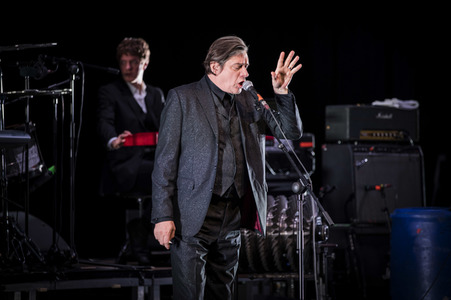 Konzert von Einstürzende Neubauten in Duisburg