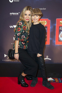 Weltpremiere 'Spiel mit der Zeit' in Berlin