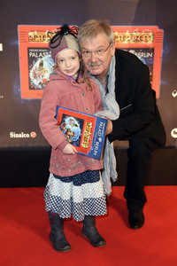 Weltpremiere 'Spiel mit der Zeit' in Berlin