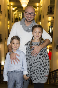 Weltpremiere 'Spiel mit der Zeit' in Berlin