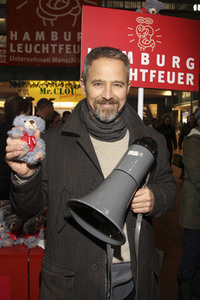 22. Charity Teddybären Verkauf in Hamburg