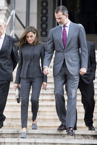 Letizia und Felipe von Spanien bei der Biblioteca Nacional in Madrid