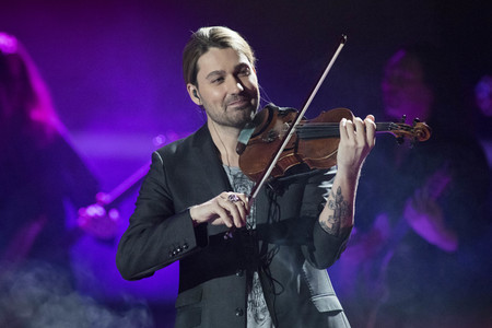 TV-Show 'Die Schlager des Jahres - Die große Show der Schlager, Stars und Storys 2017' in Suhl