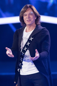 TV-Show 'Die Schlager des Jahres - Die große Show der Schlager, Stars und Storys 2017' in Suhl