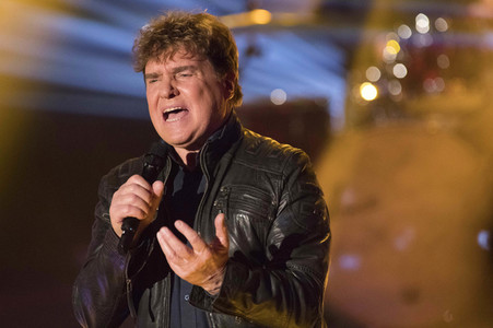 TV-Show 'Die Schlager des Jahres - Die große Show der Schlager, Stars und Storys 2017' in Suhl