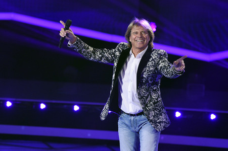 TV-Show 'Die Schlager des Jahres - Die große Show der Schlager, Stars und Storys 2017' in Suhl