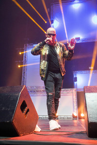 Die Mega 90er Live - Das Party-Festival-Konzert in Hamburg