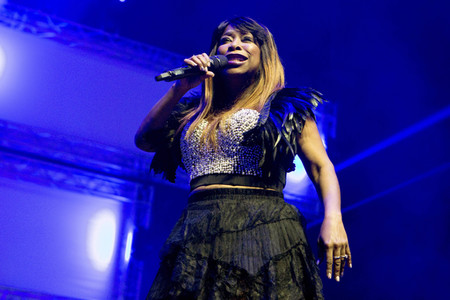 Die Mega 90er Live - Das Party-Festival-Konzert in Hamburg