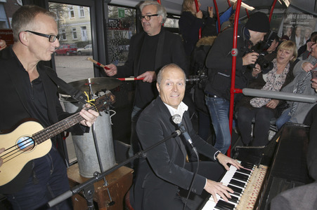 Promotionbusfahrt der Söhne Hamburgs durch Hamburg