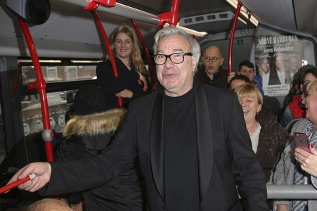 Promotionbusfahrt der Söhne Hamburgs durch Hamburg